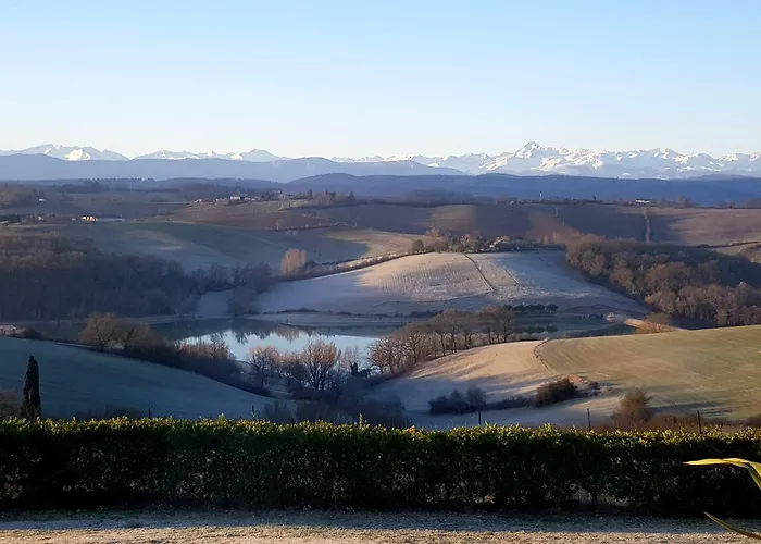 Maison Spacieuse Face Aux Pyrenees